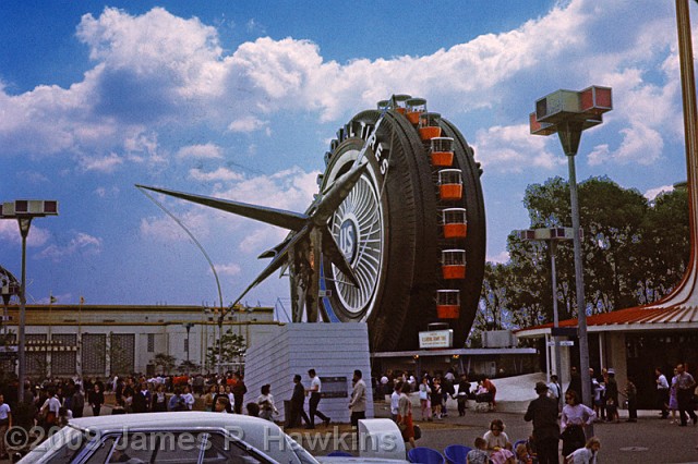 slides/09 - WF65_08.jpg  U.S. Royal Tires Ferris Wheel